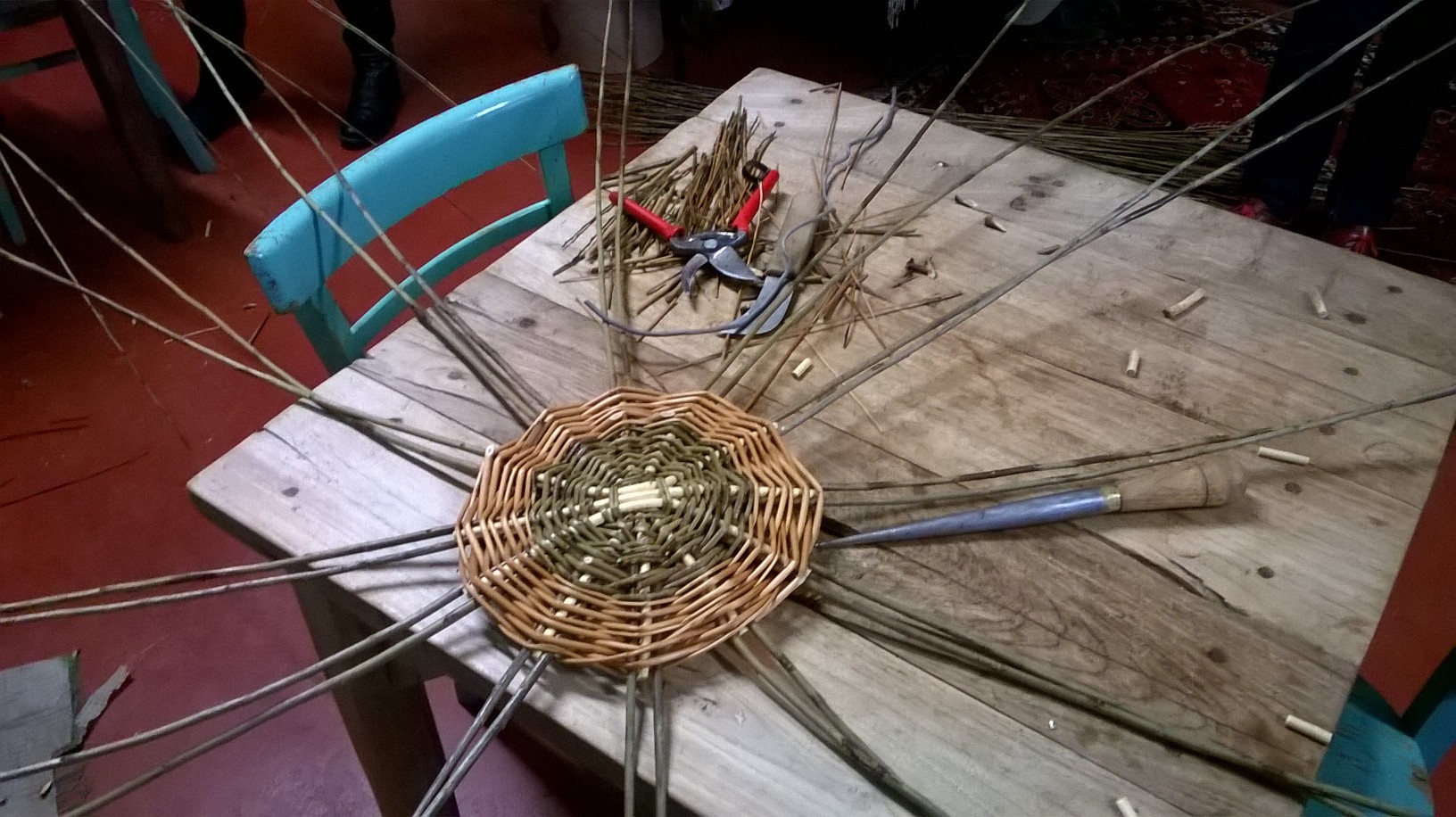 Basket Making; inserting uprights