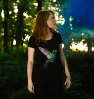 Rapuni hummingbird tshirt