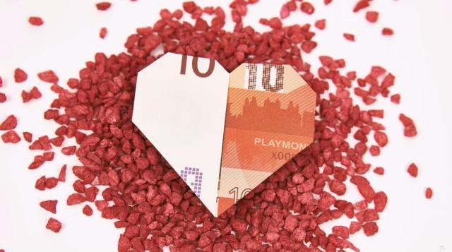 origami money heart