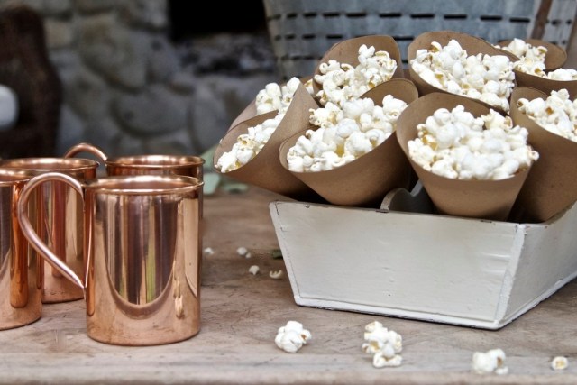 Popcorn in brown paper cones